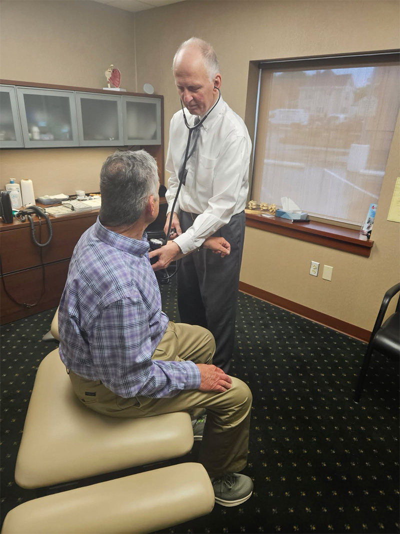 Dr. Mark Fleming with 1 Hour DOT in Zelienople, PA provides FAST DOT physicals